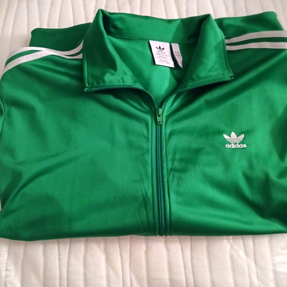 Adidas Sports wear jacket - Picture 3 of 4